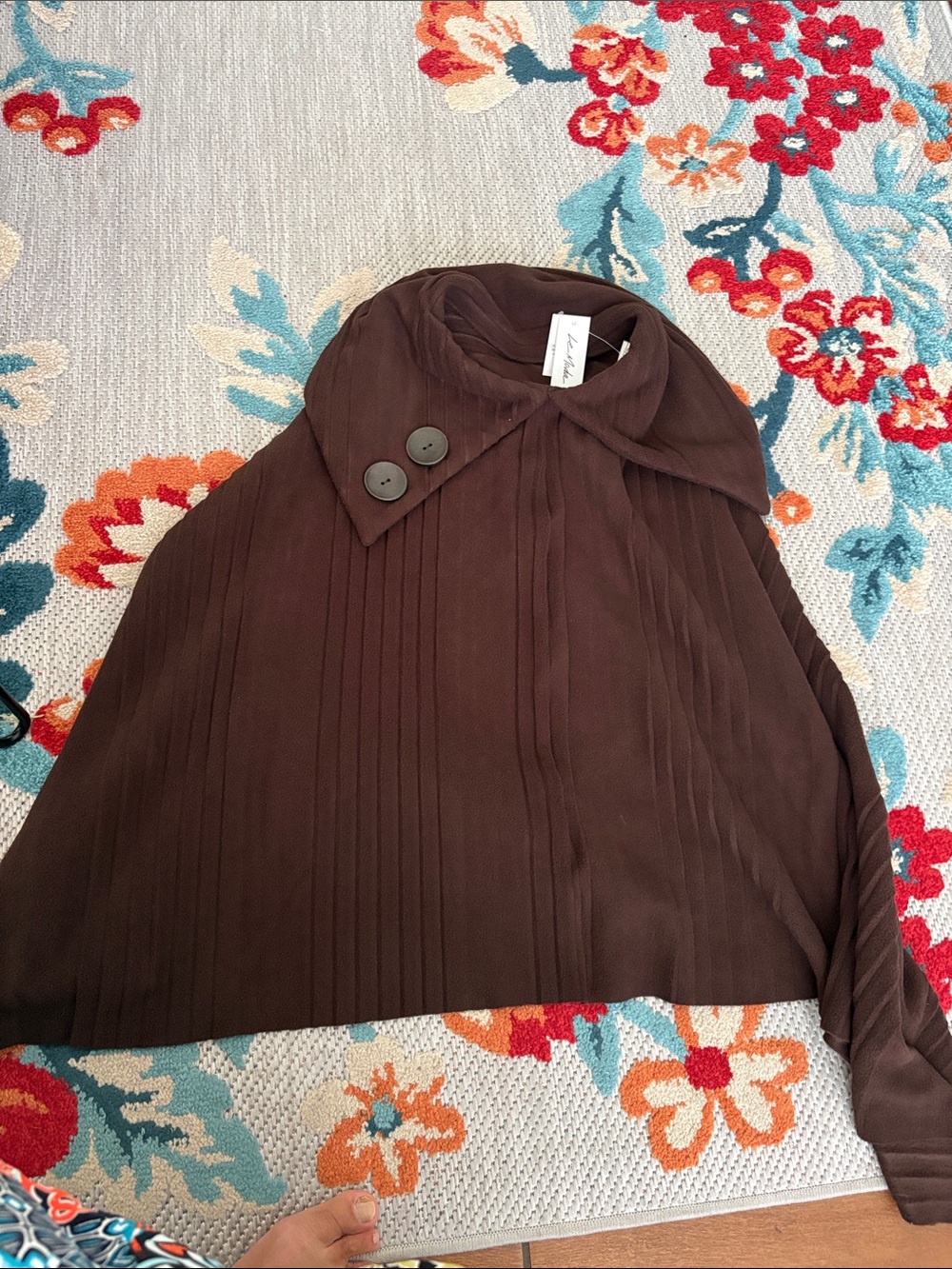 Brown Pleated Women’s shawl with Buttoned Collar